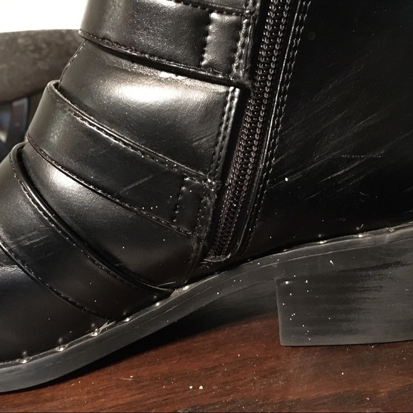 SOLD - Picture 7 of 12